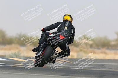 media/Mar-28-2022-Superbike Trackdays (Mon) [[b8603d0f67]]/Open Track Time/Turn 16/